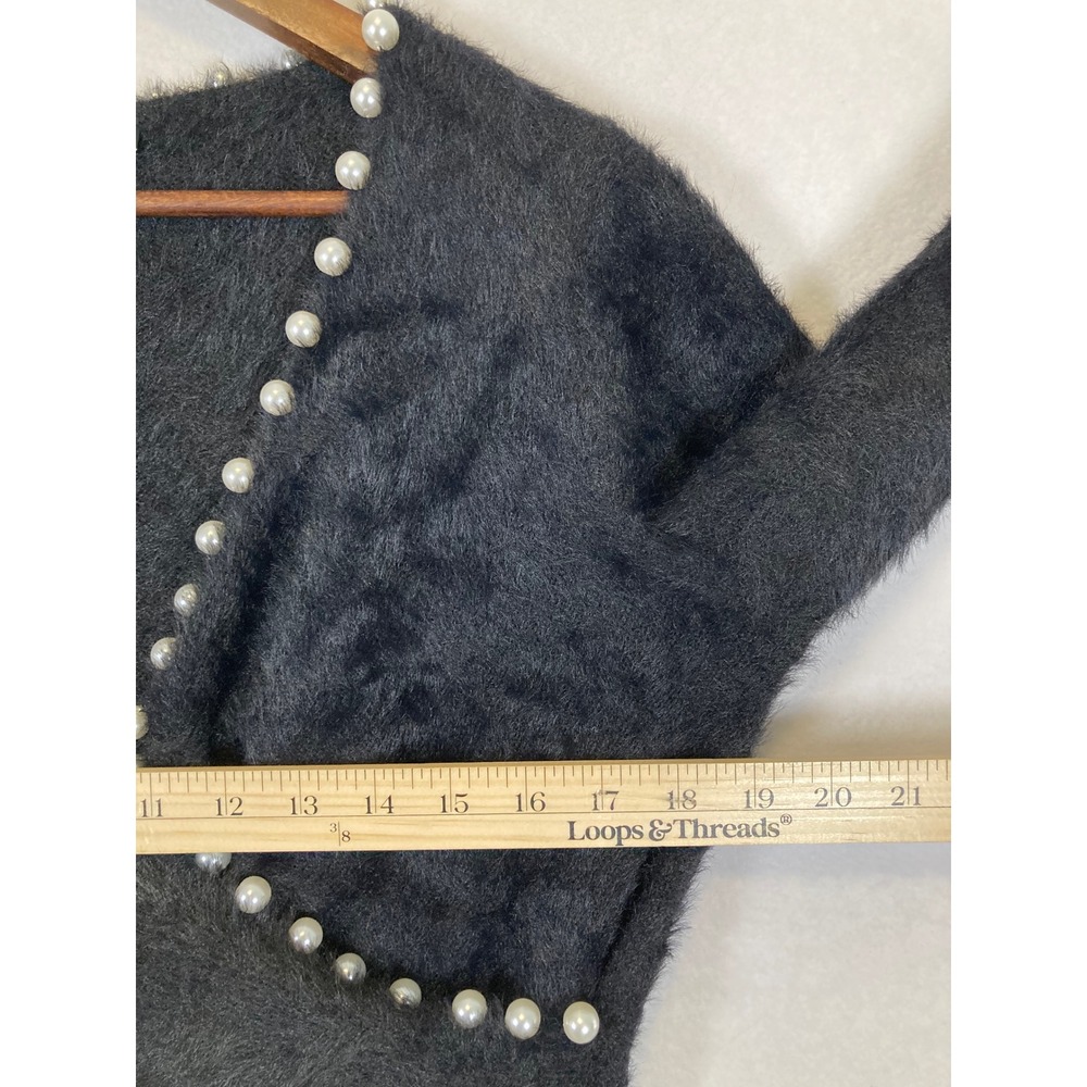 Pearlcore Boston Proper Women Size M Black Fuzzy Eyelash Knit Wrap Pearl Sweater - Picture 6 of 9